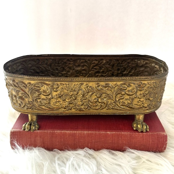 Beautiful Floral Copper Clawfoot Gold Cashpot Planter - Picture 2 of 7